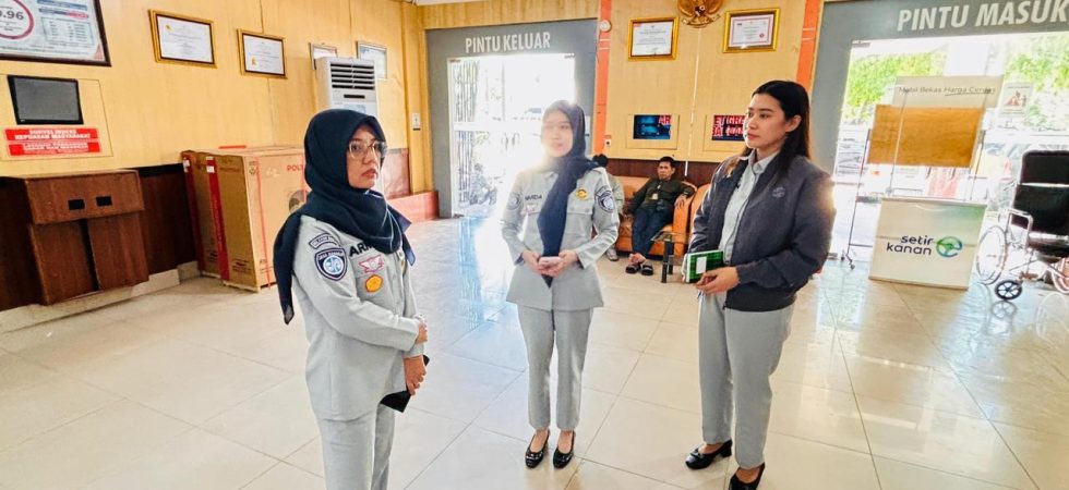 Sinergi Pelayanan, Kepala Kantor Wilayah Jasa Raharja Sulsel Lakukan Pembinaan di Samsat Makassar I